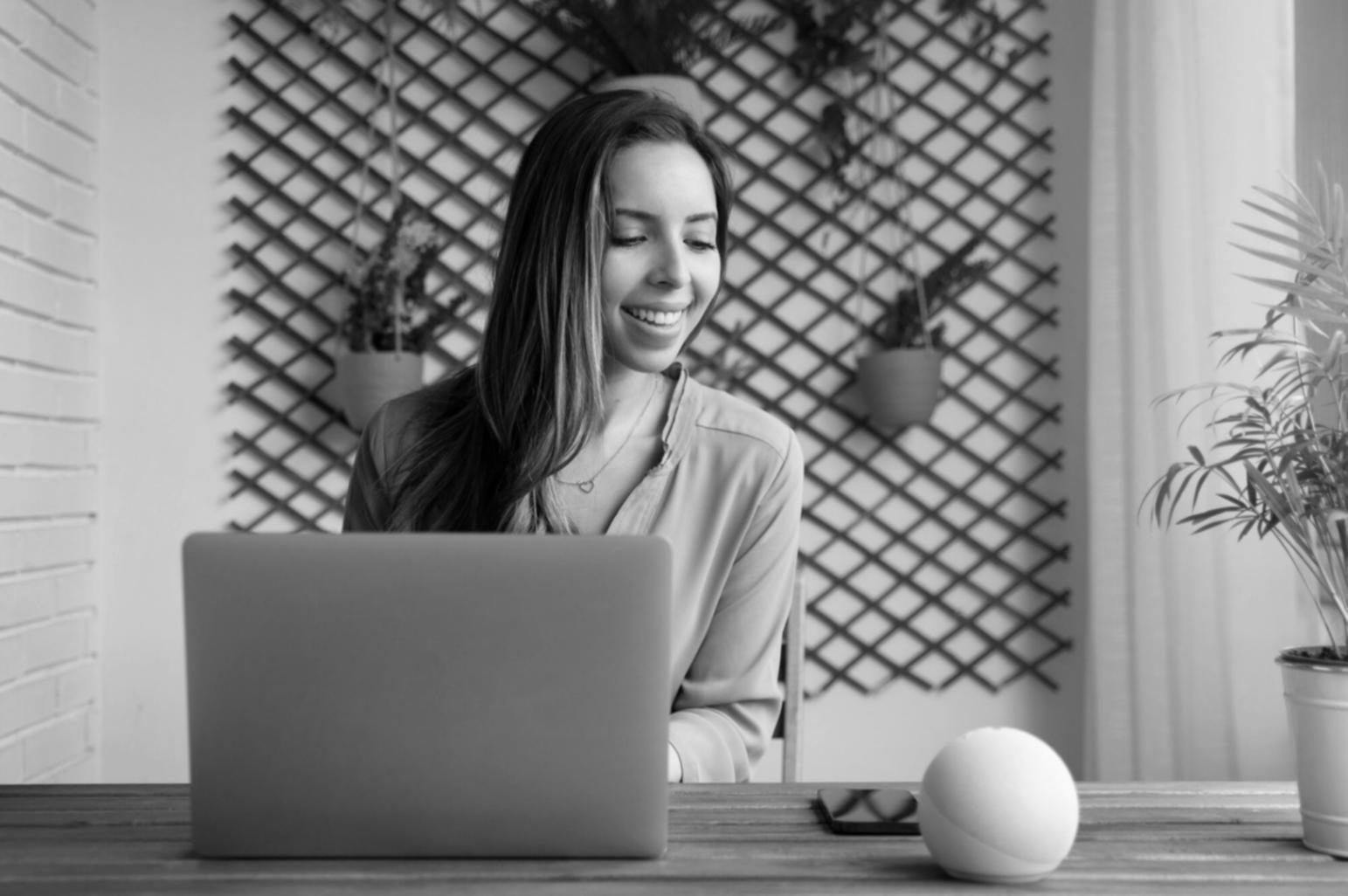 Locația noastră din centrul comercial - un spațiu modern și accesibil pentru consultanță financiară